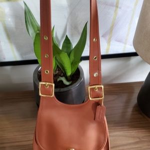 Vintage Coach British Tan Saddlebag